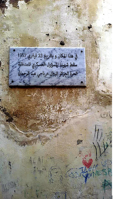 Figure 14. Les langues sur les plaques signalétiques