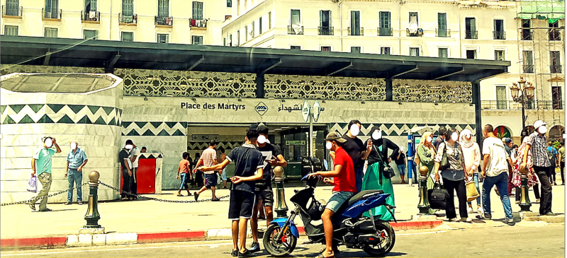 Figure 18. Bouche de métro de la place des Martyrs